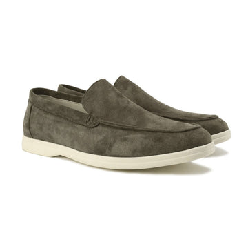THE CLASSIC SUEDE SLIP ON